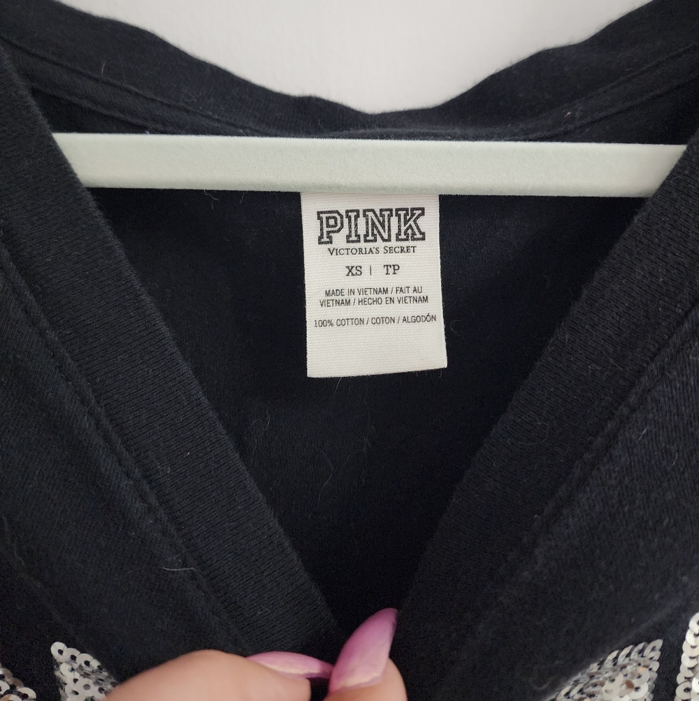 Victoria's Secret PINK | Sequin Long Sleeve V-Neck Top - Picture 5 of 5